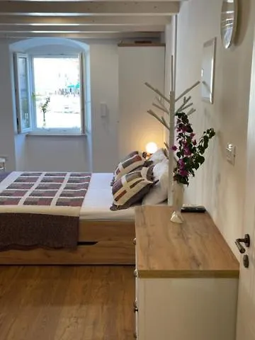 Studio Antonio Cres 0*,  Kroatien